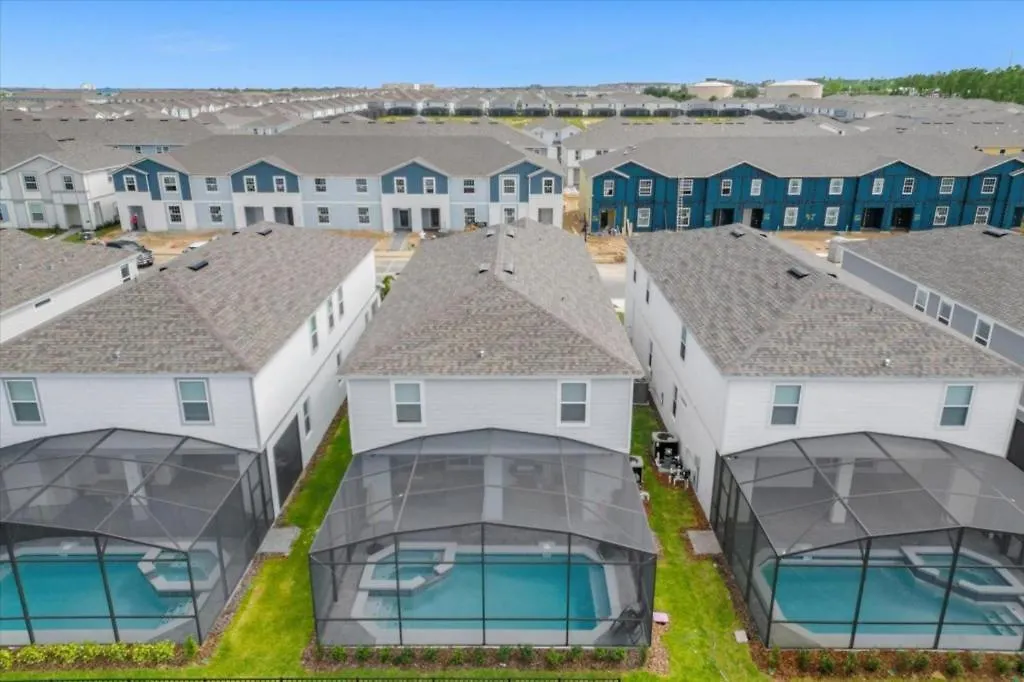Holiday home 7 Bedrooms- 5,5 Baths- Windsor Island 3841 La Davenport